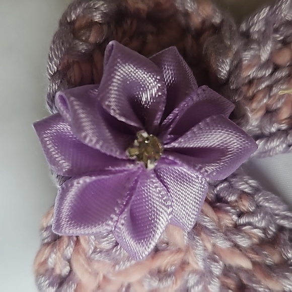Hand Crafted Purple Crochet  Bow Hair Clip Accessory 2.5" black alligator clip - Picture 8 of 17